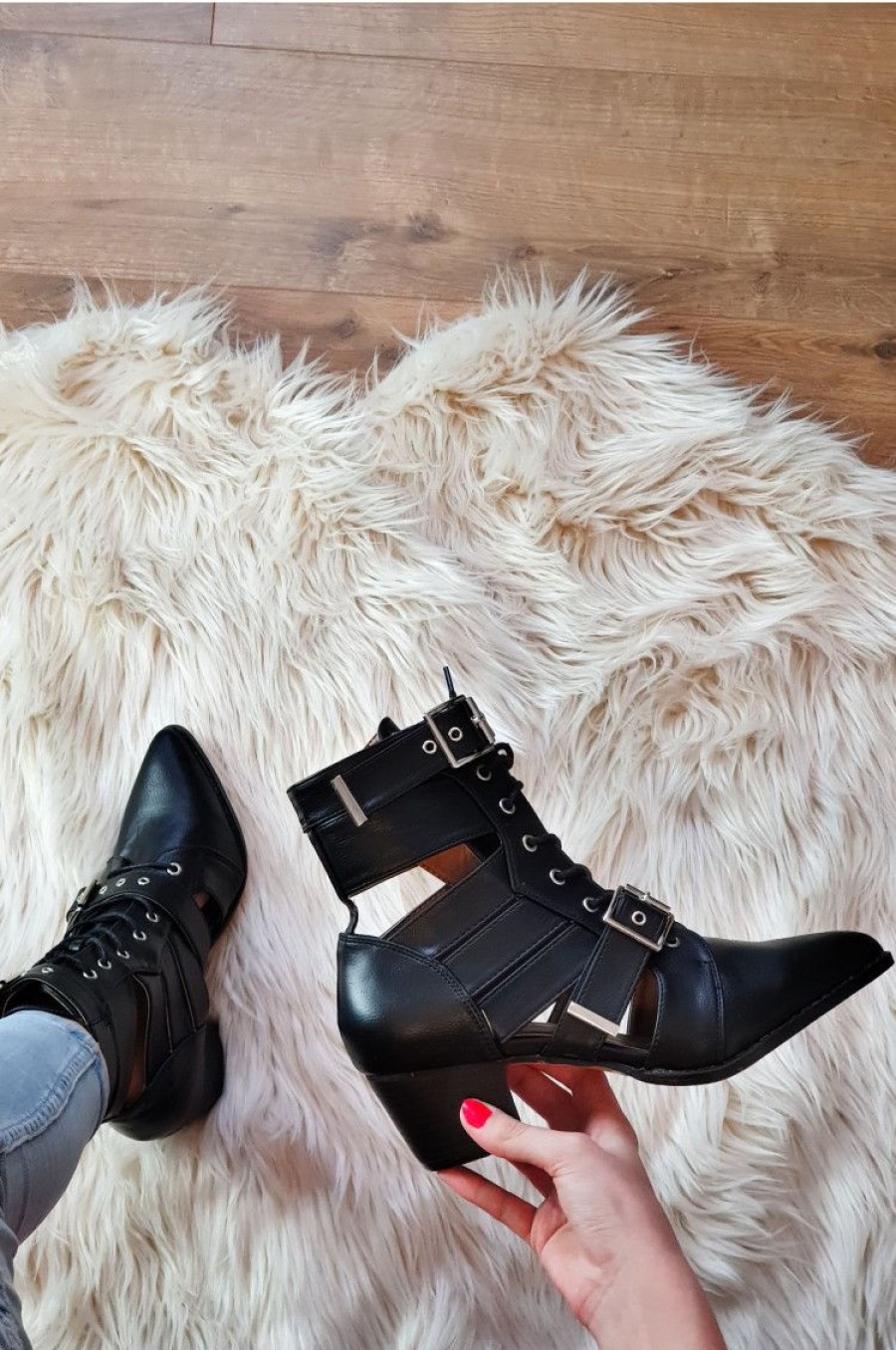 Femme Jeunes et Jolies Bottines | Bottines Ouvertes "Alix" Noir